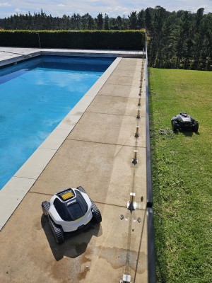 Pool-robot Spino E1#11